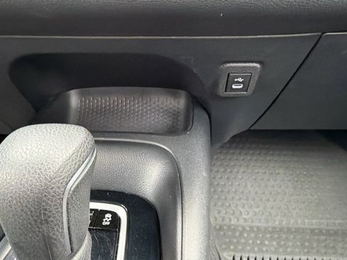 Used 2024 Toyota Corolla SE image 25