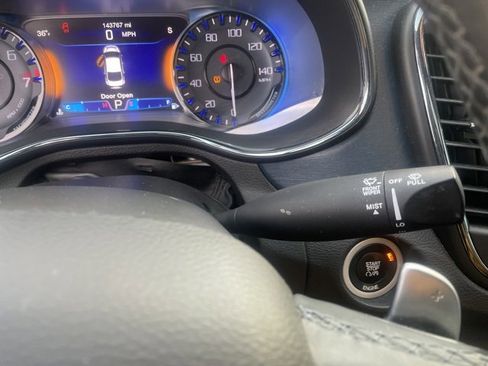 Used 2015 Chrysler 200 S w/ Navigation & Sound Group I image 29