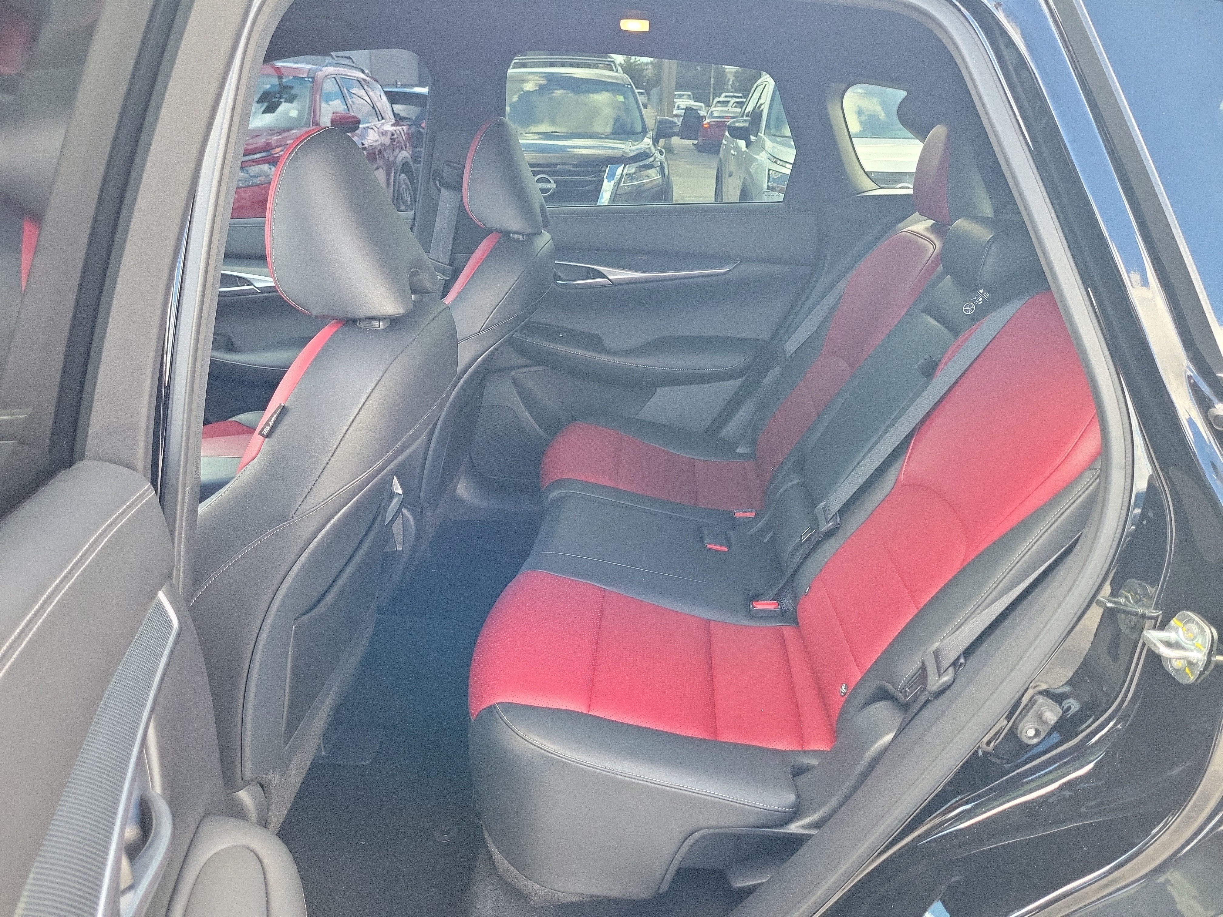 Used 2024 INFINITI QX50 Sport AWD/4WD image 15