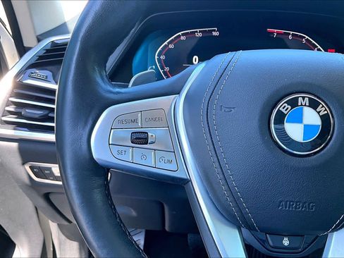 Used 2019 BMW X7 xDrive40i w/ Cold Weather Package AWD/4WD image 26