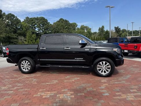 Used 2017 Toyota Tundra Limited w/ Limited Premium Package AWD/4WD image 37