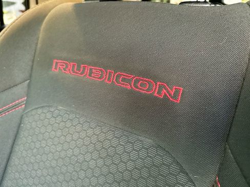 Used 2021 Jeep Wrangler Unlimited Rubicon w/ LED Lighting Group image 21