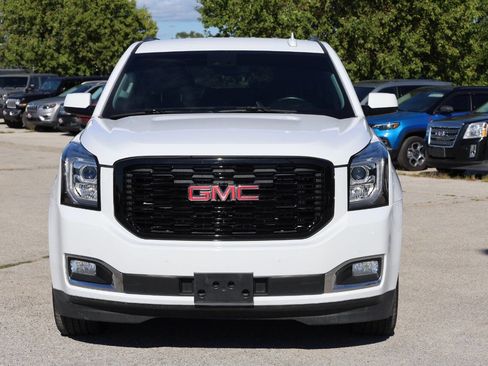 Used 2020 GMC Yukon XL SLT w/ Premium Edition image 5