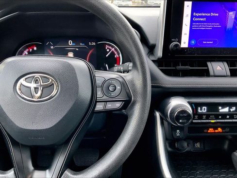 Used 2024 Toyota RAV4 XLE FWD image 24