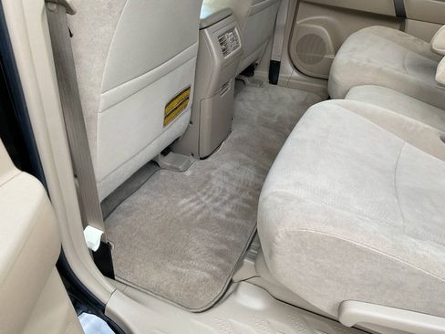 Used 2008 Toyota Highlander Sport AWD/4WD image 30