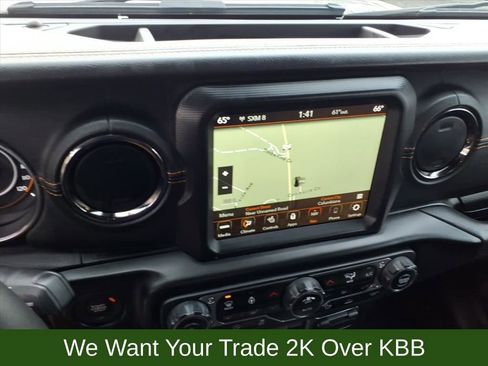 Used 2022 Jeep Wrangler Unlimited Sahara image 27