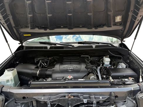 Used 2018 Toyota Sequoia TRD Sport AWD/4WD image 26