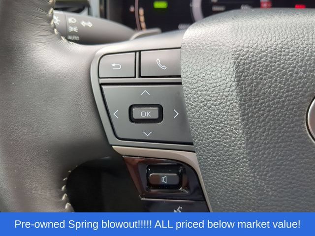 Used 2025 Toyota Camry SE FWD image 26