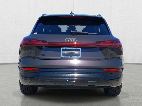 Used 2024 Audi Q8 e-tron Premium Plus w/ Premium Plus Package AWD/4WD image 6