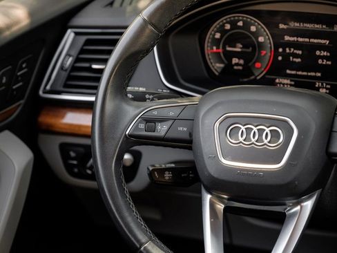 Used 2022 Audi Q5 2.0T Prestige w/ Prestige Package image 26