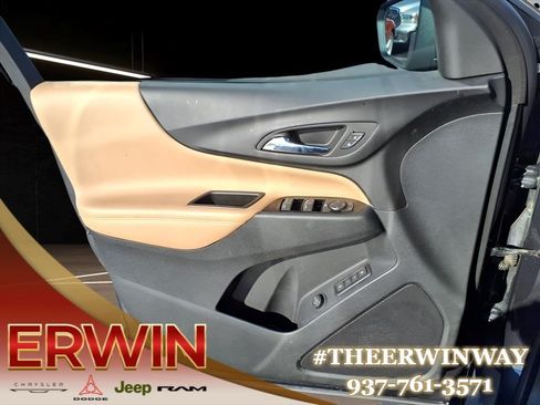 Used 2022 Chevrolet Equinox Premier w/ LPO, Floor Liner Package FWD image 16