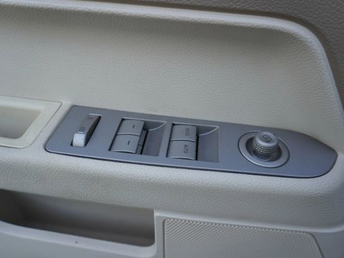 Used 2008 Lincoln MKZ image 22