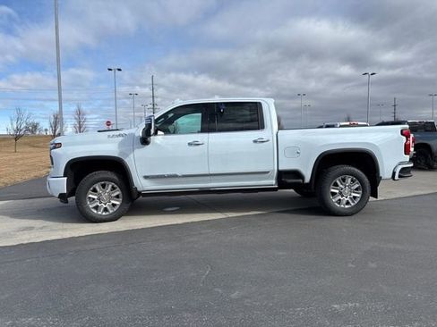 New 2026 Chevrolet Silverado 3500 High Country w/ Technology Package image 6