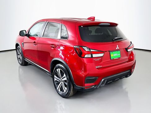 Used 2022 Mitsubishi Outlander Sport SE FWD image 7