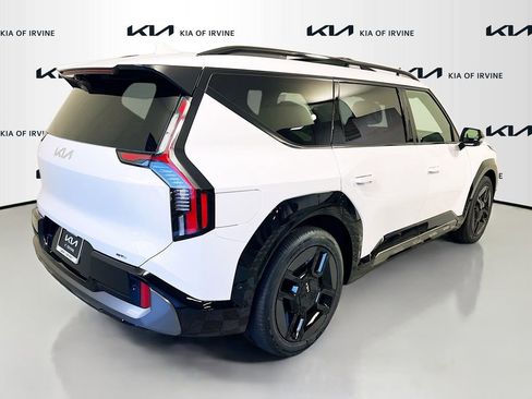 New 2026 Kia EV9 GT-Line image 7