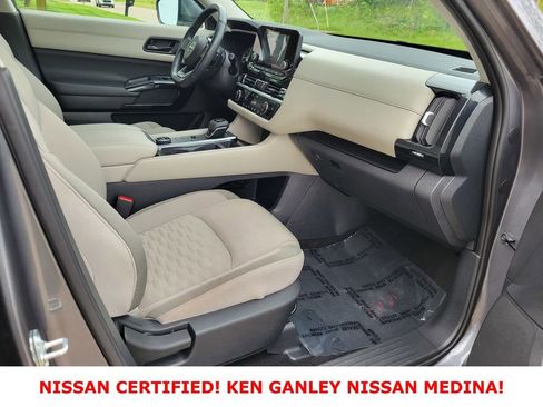 Certified 2023 Nissan Pathfinder SV AWD/4WD image 52