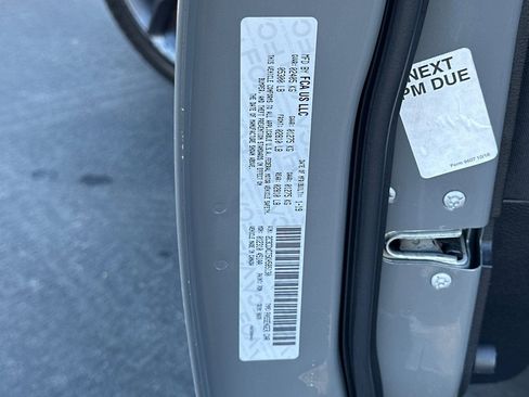 Used 2019 Dodge Charger R/T image 33