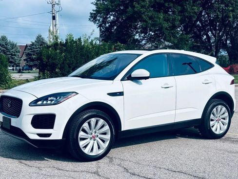 Used 2018 Jaguar E-PACE SE AWD/4WD image 6