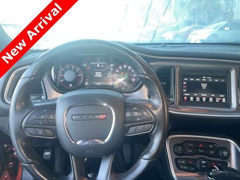 Used 2021 Dodge Challenger SXT w/ Driver Convenience Group image 21