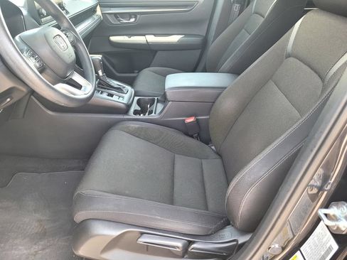 Used 2025 Honda CR-V LX image 15