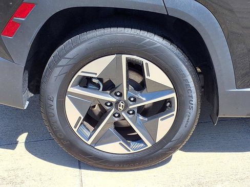 Used 2025 Hyundai Tucson SEL FWD image 25
