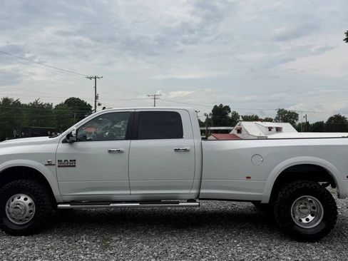 Used 2018 RAM 3500 Laramie AWD/4WD image 4