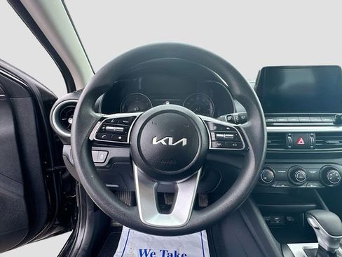 Certified 2023 Kia Forte LXS image 8