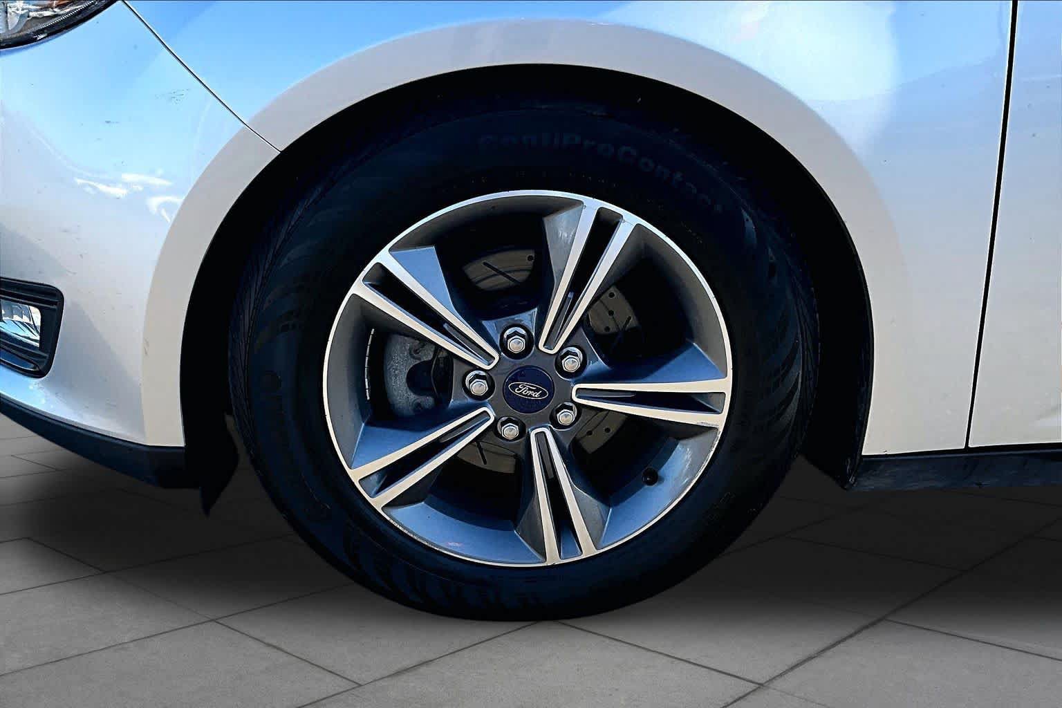 Used 2016 Ford Focus SE FWD image 10