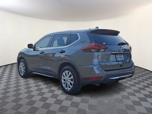Used 2020 Nissan Rogue S FWD image 5