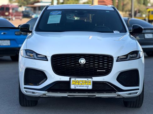 Used 2024 Jaguar F-PACE R-Dynamic S image 4