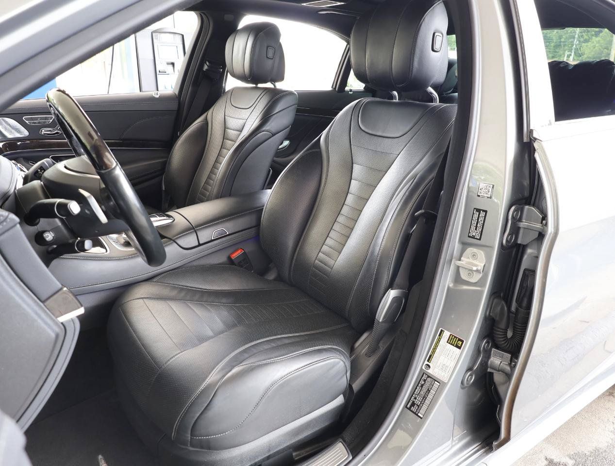 Used 2015 Mercedes-Benz S 550 Sedan image 14