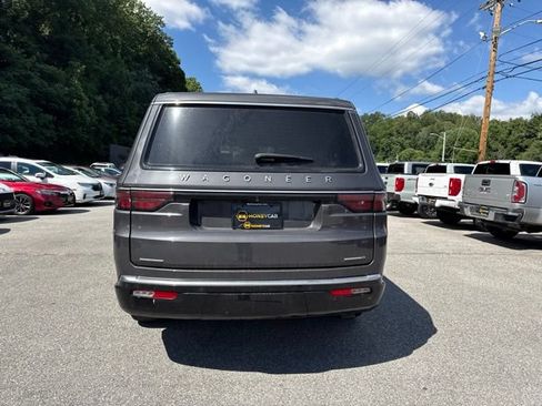 Used 2022 Jeep Wagoneer Series III w/ Convenience Group I AWD/4WD image 5