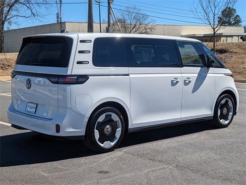 New 2025 Volkswagen ID. Buzz Pro S image 4