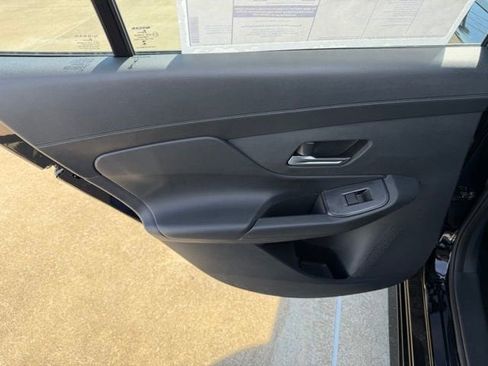 New 2026 Nissan Sentra SR w/ Floor Mat Package image 14