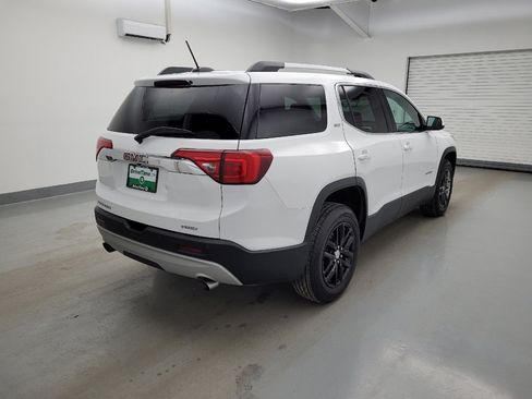 Used 2019 GMC Acadia SLT AWD/4WD image 9