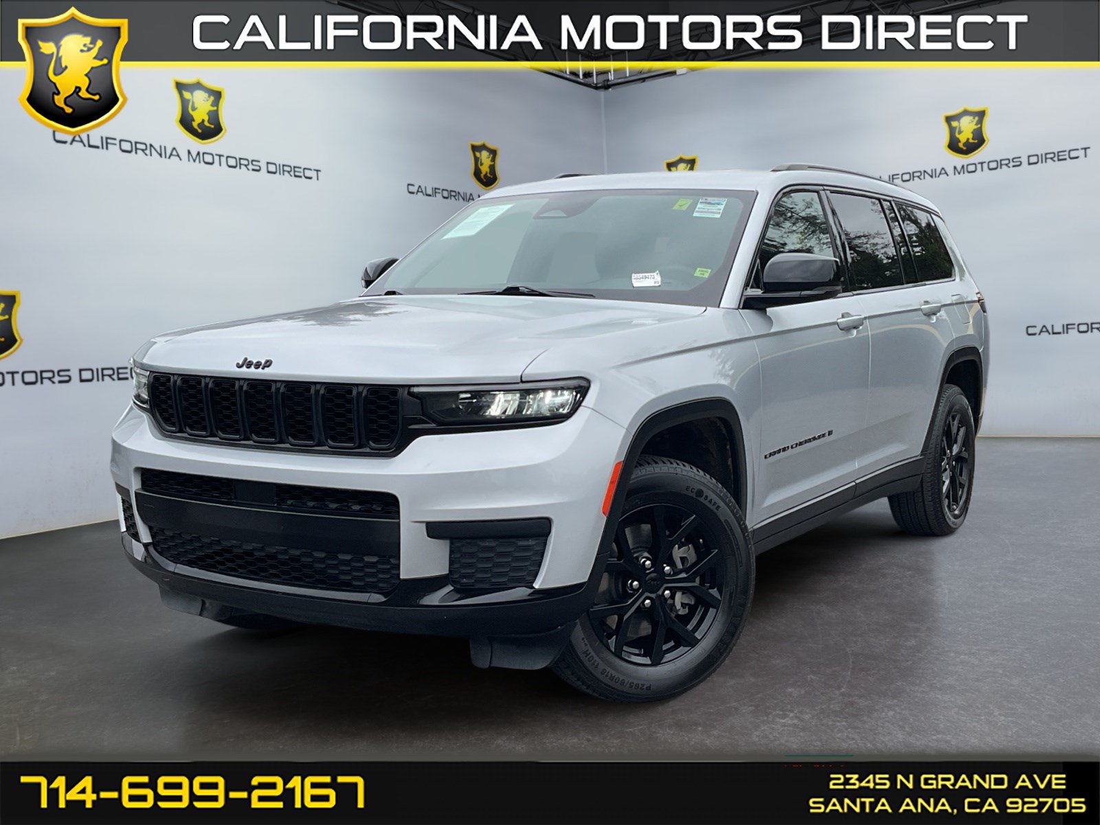 Used 2024 Jeep Grand Cherokee L Laredo AWD/4WD image 1