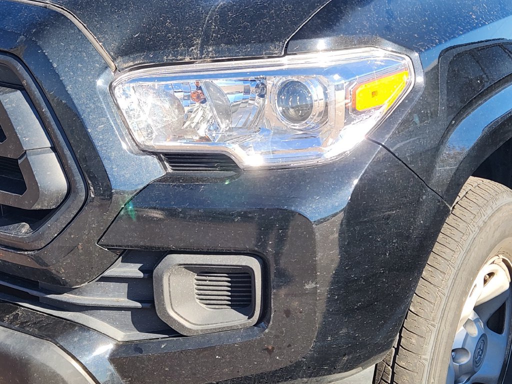 Used 2022 Toyota Tacoma SR w/ SR Convenience Package RWD image 5