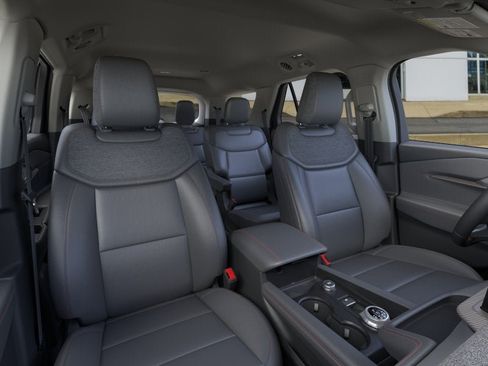 New 2026 Ford Explorer Active w/ Active Comfort Package AWD/4WD image 10
