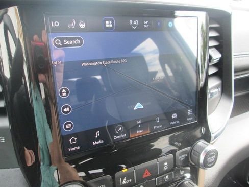 Used 2024 RAM 2500 Laramie w/ Safety Group image 18