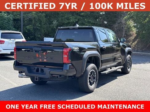 Used 2024 Toyota Tacoma TRD Off-Road AWD/4WD image 2