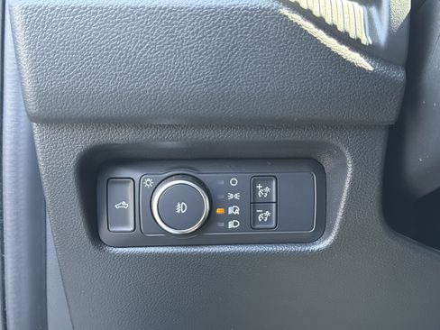Used 2025 Ford Ranger XLT w/ Equipment Group 301A High AWD/4WD image 27