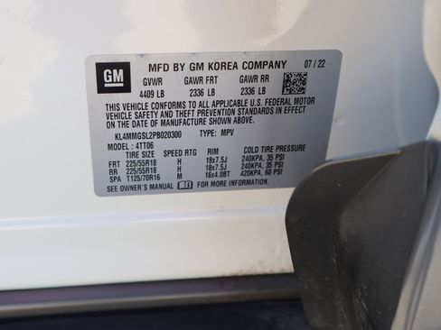 Used 2023 Buick Encore GX Essence w/ Experience Buick Package AWD/4WD image 44