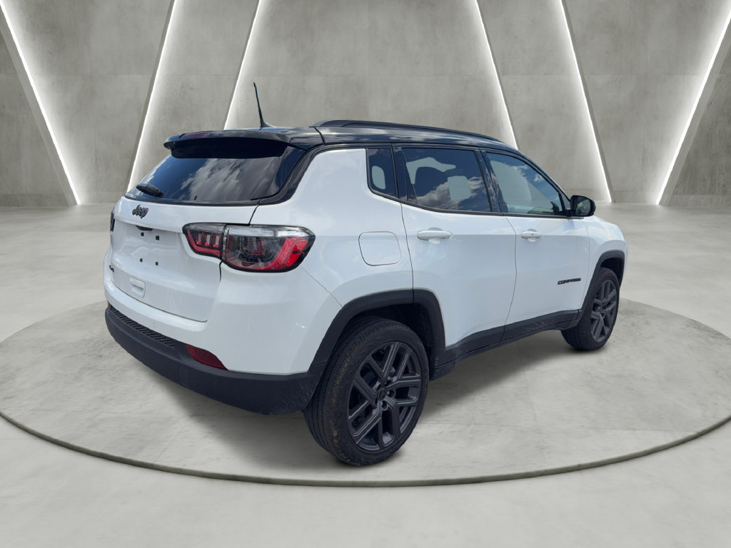 Used 2026 Jeep Compass Limited AWD/4WD image 7