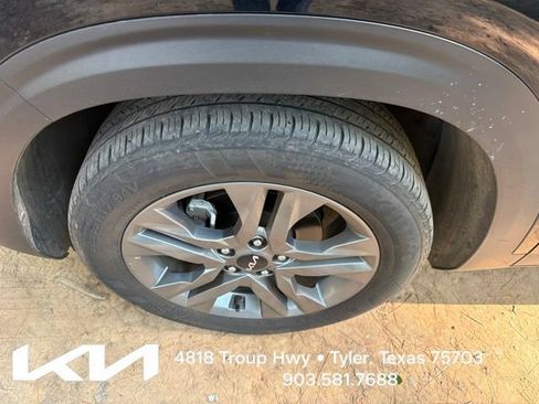 Used 2022 Kia Seltos S FWD image 4