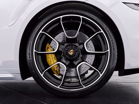 Used 2025 Porsche 911 Turbo S w/ Exterior Package Painted AWD/4WD image 40