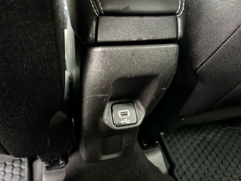 Used 2022 Jeep Renegade Altitude image 21