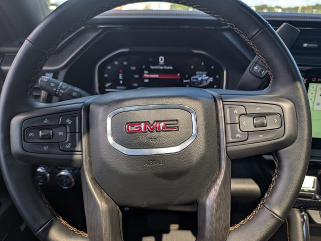 Used 2024 GMC Sierra 2500 AT4 w/ AT4 Premium Plus Package AWD/4WD image 26