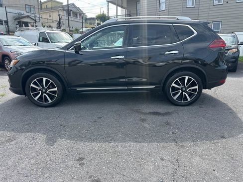 Used 2018 Nissan Rogue SL w/ Premium Package AWD/4WD image 8