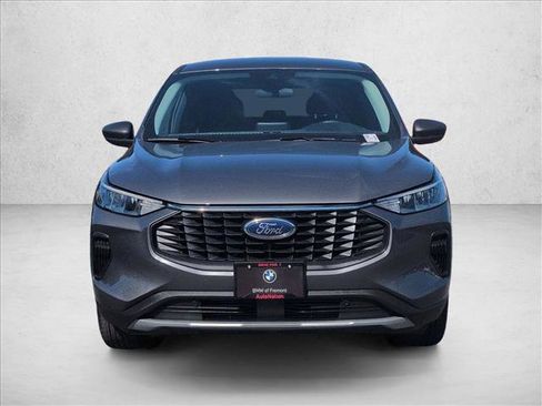 Used 2025 Ford Escape Active image 2