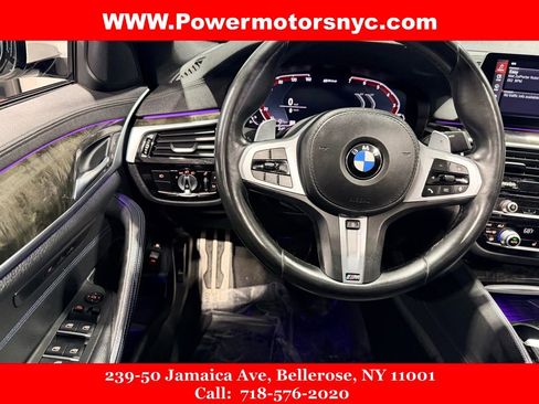 Used 2020 BMW 530e w/ M Sport Package image 26
